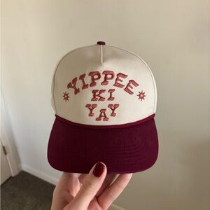 Sendero provisions yipee ki yay hat